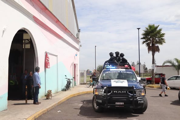 Refuerzan vigilancia en mercado de Santa María Xixitla para garantizar seguridad