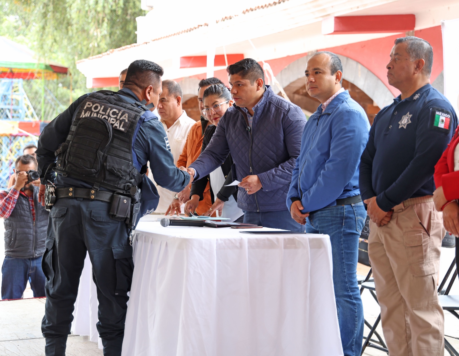 Anuncia Omar Muñoz seguro de vida para elementos de la SSCyPC de Cuautlancingo 