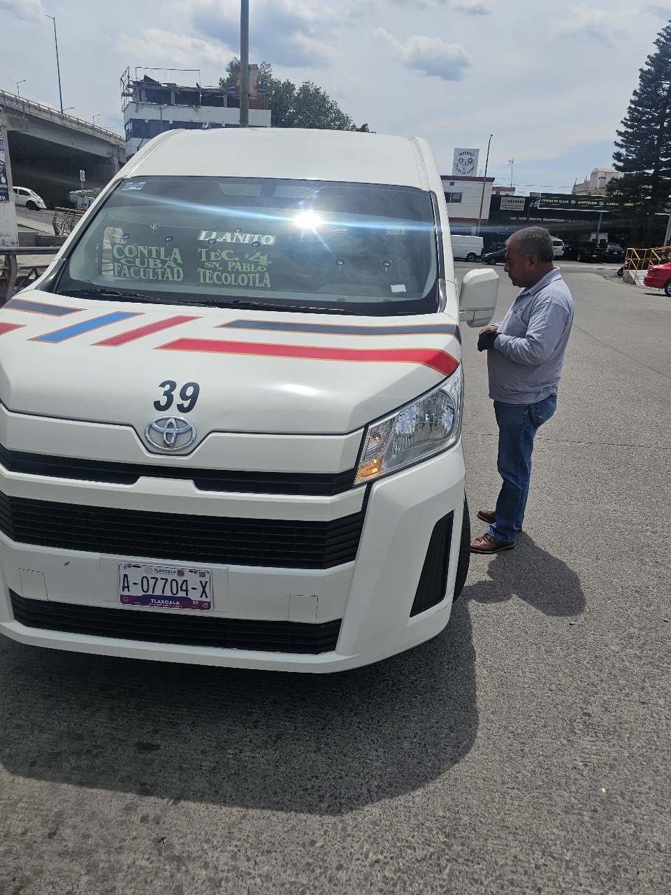 Tlaxcala sanciona a chofer por poner en riesgo a adulta mayor