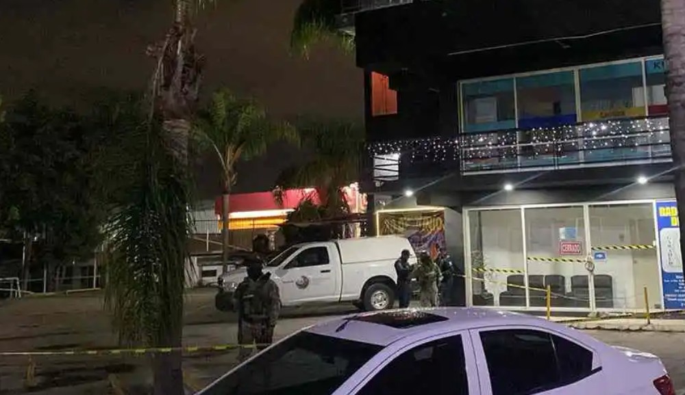 Foto: Cortesía Sicarios asesinan a un hombre en bar de Lomas de Castillotla