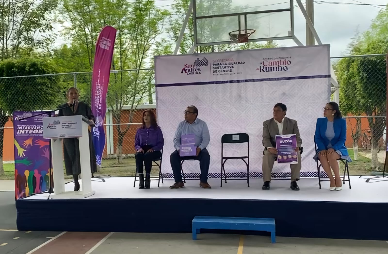 Por: Cortesía Lula Pineda San Andrés Cholula refuerza la prevención del acoso escolar con entrega de Buzón Violeta