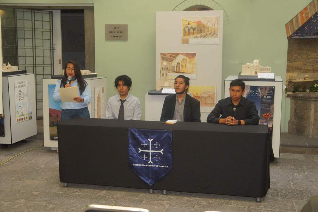 Estudiantes de Historia UATx destacan en ciclo de conferencias en Tlaxcala