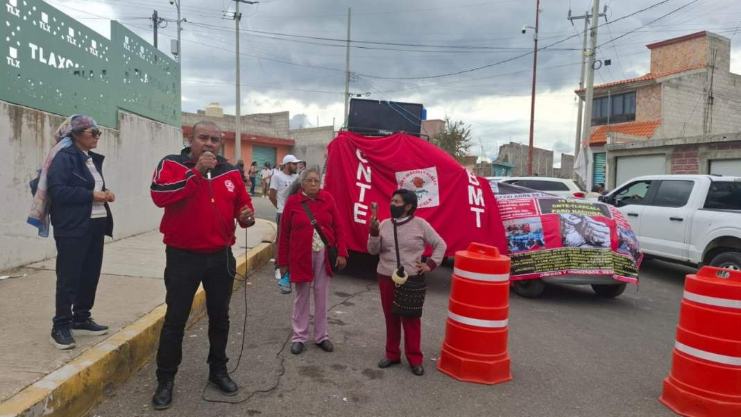 CNTE protesta en Tlaxcala durante visita de Sheinbaum y exige diálogo