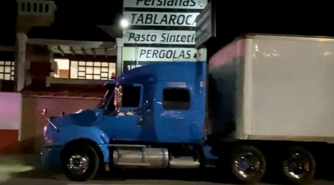 Foto: Cortesía Trailero herido tras intento de asalto en autopista Cuacnopalan-Oaxaca