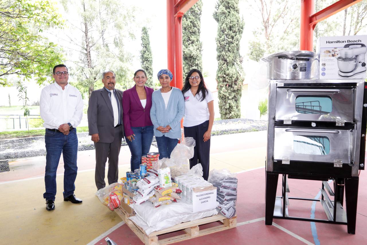 4 mil alumnos beneficiados sach 3jpg