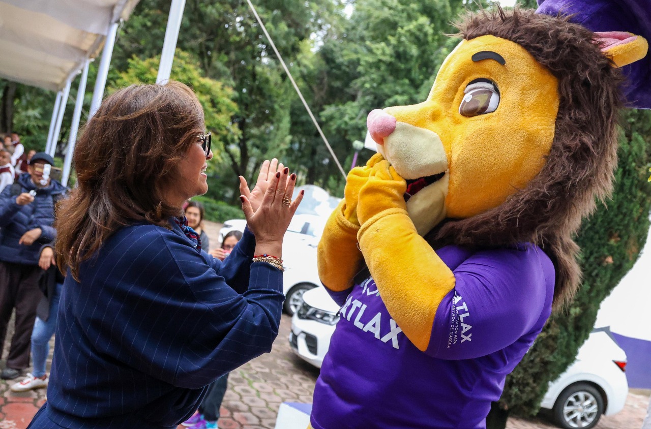 Gobierno de Tlaxcala fortalece al Icatlax con equipo y nueva sala