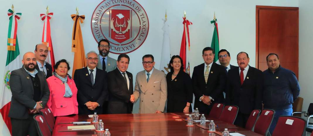 Foto: Cortesía UATx y Cobat se unen para fortalecer la educación en Tlaxcala