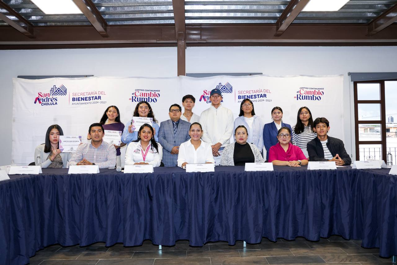 Comunicado oficial Reconoce Lupita Cuautle a jóvenes con beca UDLAP