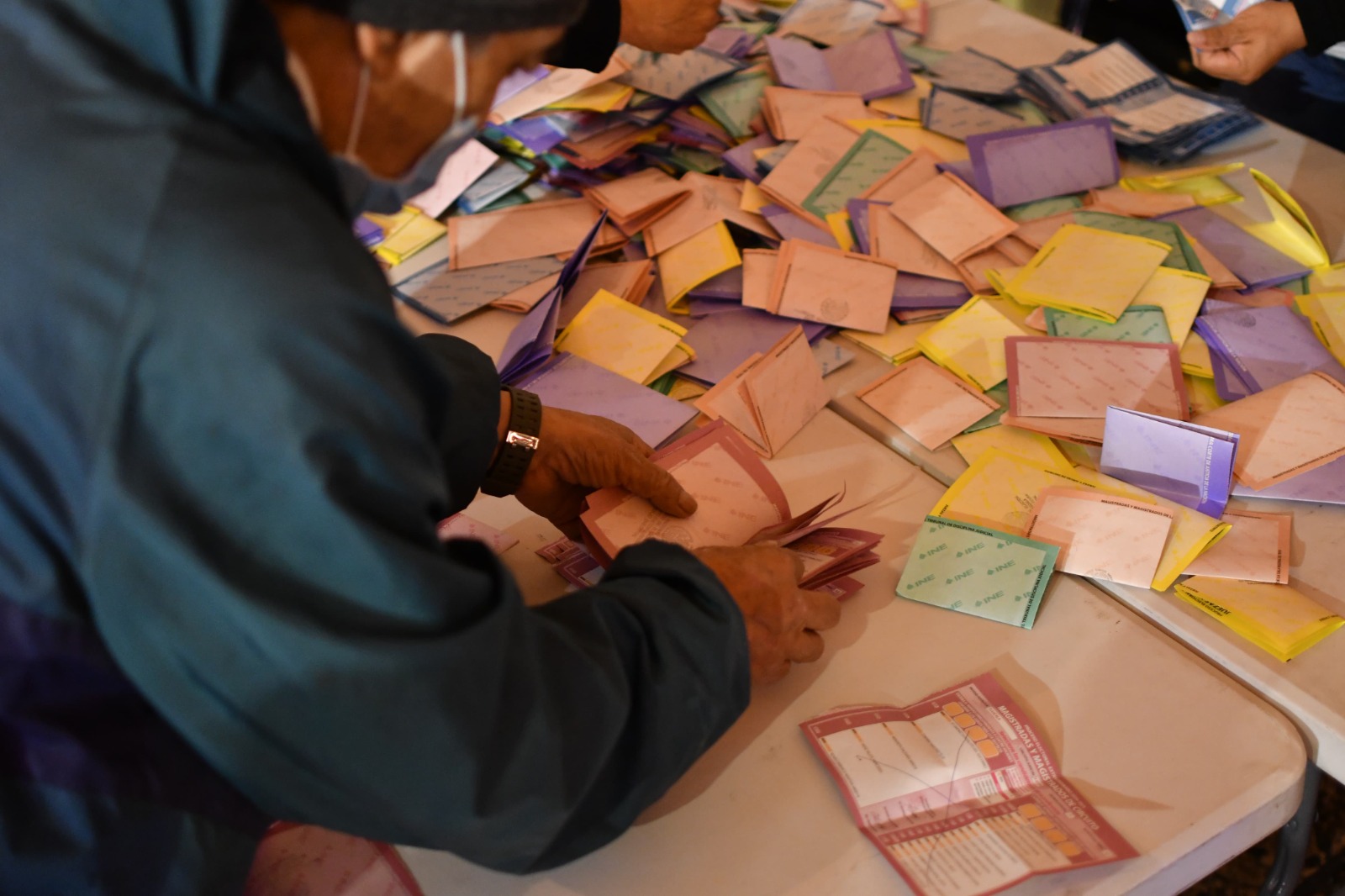 Rechazo y abstencionismo marcan elección del Poder Judicial en Tlaxcala