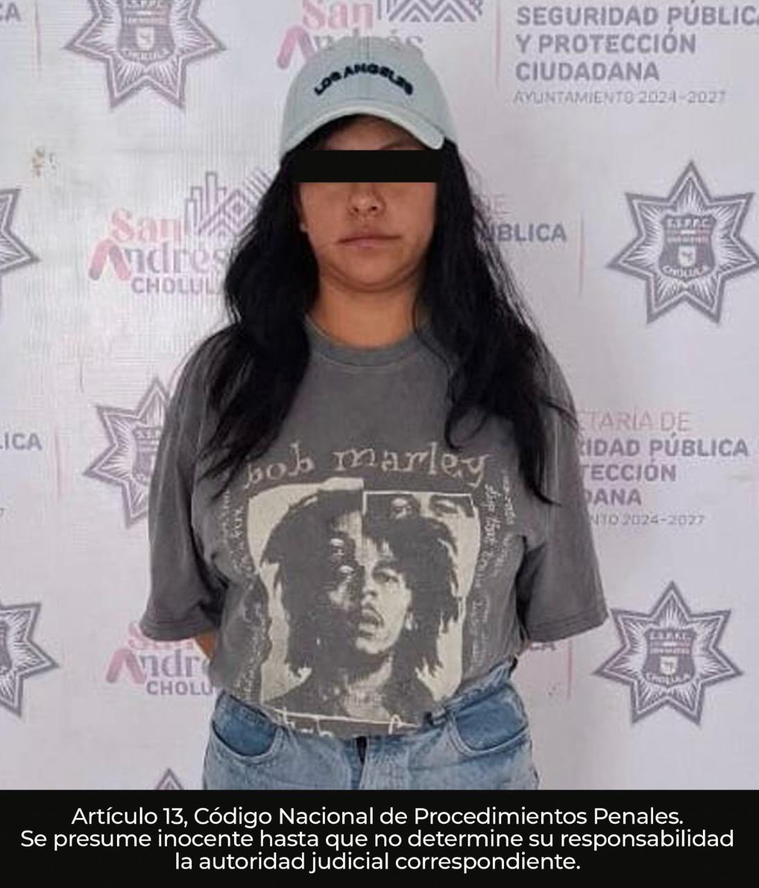 Por: Cortesía Lula Pineda Detienen a mujer por posible robo a comercio en San Andrés Cholula
