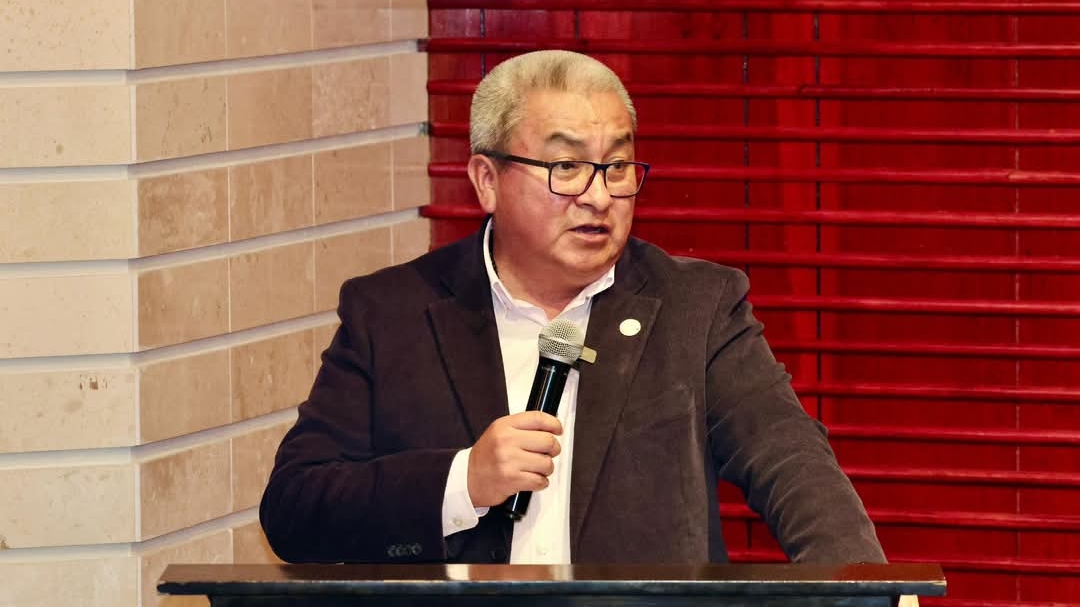 Homero Meneses ofrece disculpa pública por caso de misoginia en Tlaxcala