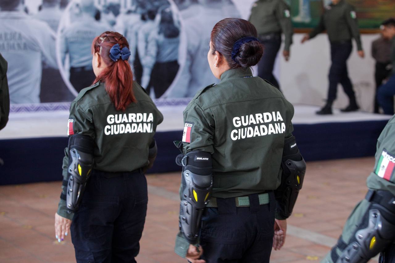 entregan uniforme a gc sach 3 1