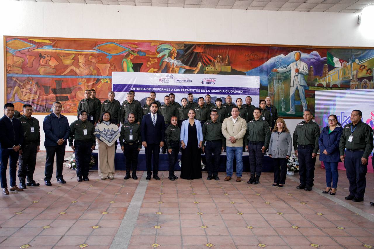 entregan uniforme a gc sach 4