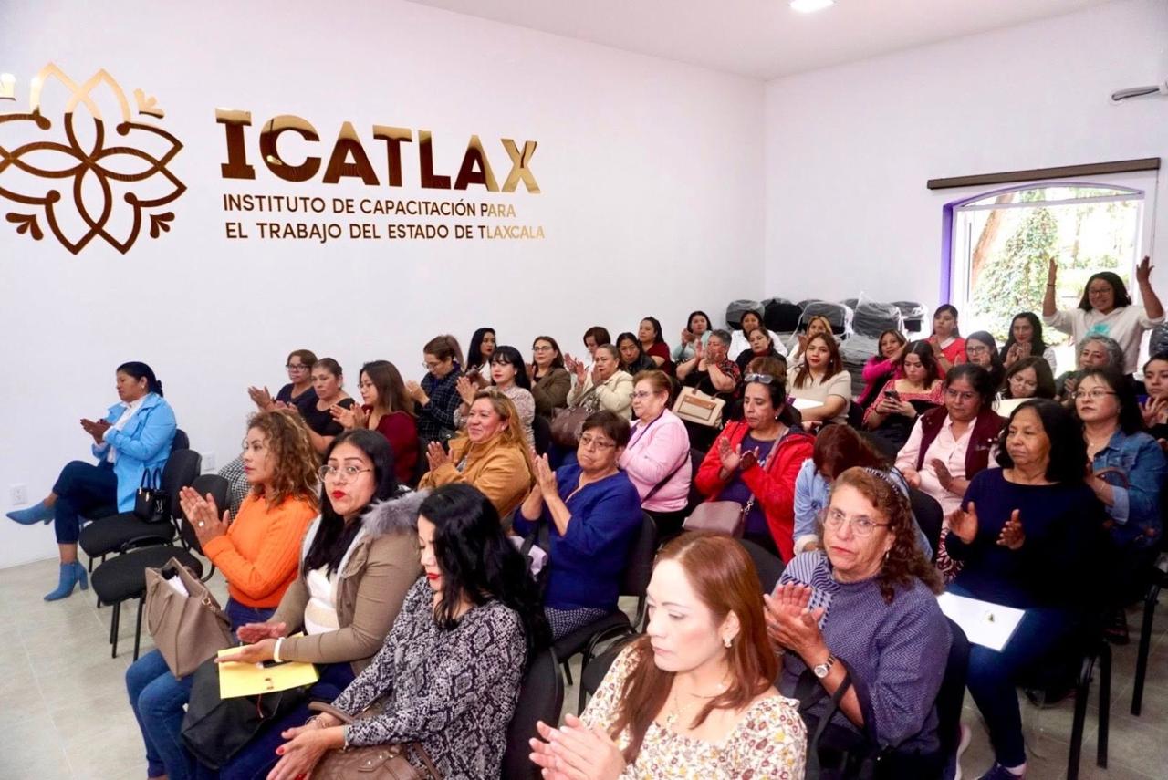 ICATLAX capacita a mujeres tlaxcaltecas en liderazgo y empoderamiento