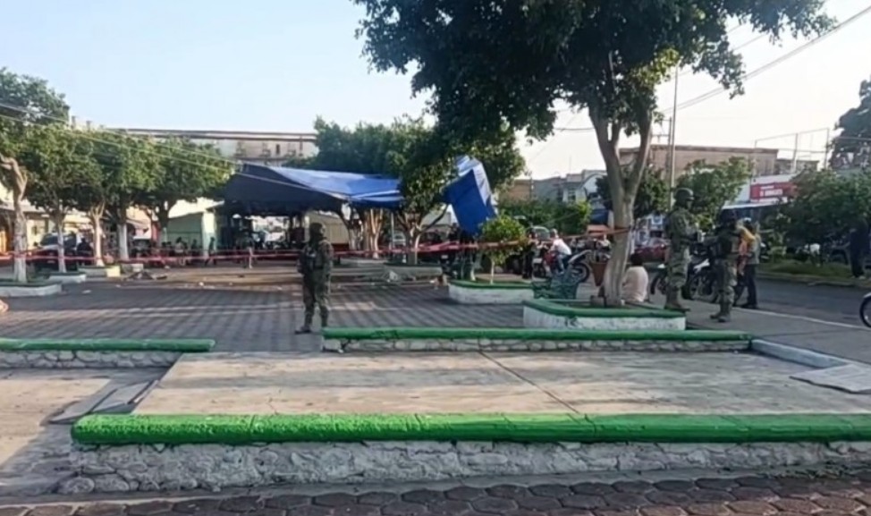 Ataque armado en tianguis deja dos muertos en Atencingo