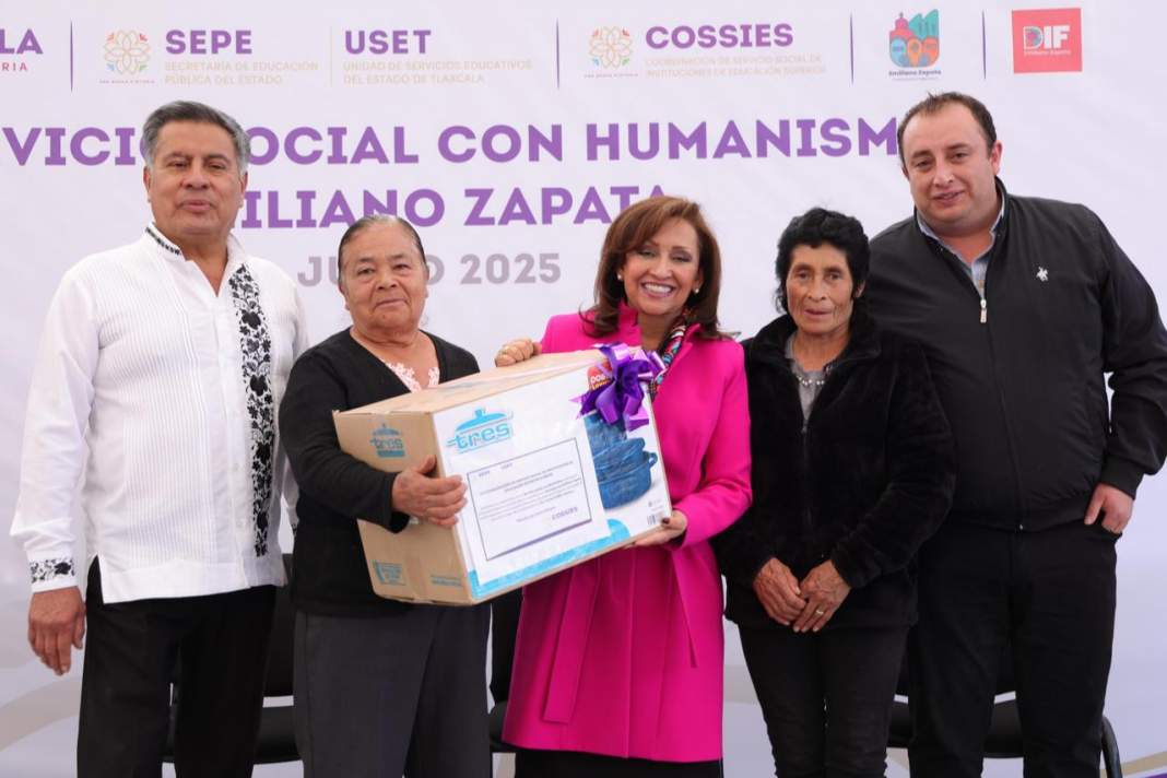 Estudiantes y gobierno de Tlaxcala apoyan a familias de Emiliano Zapata