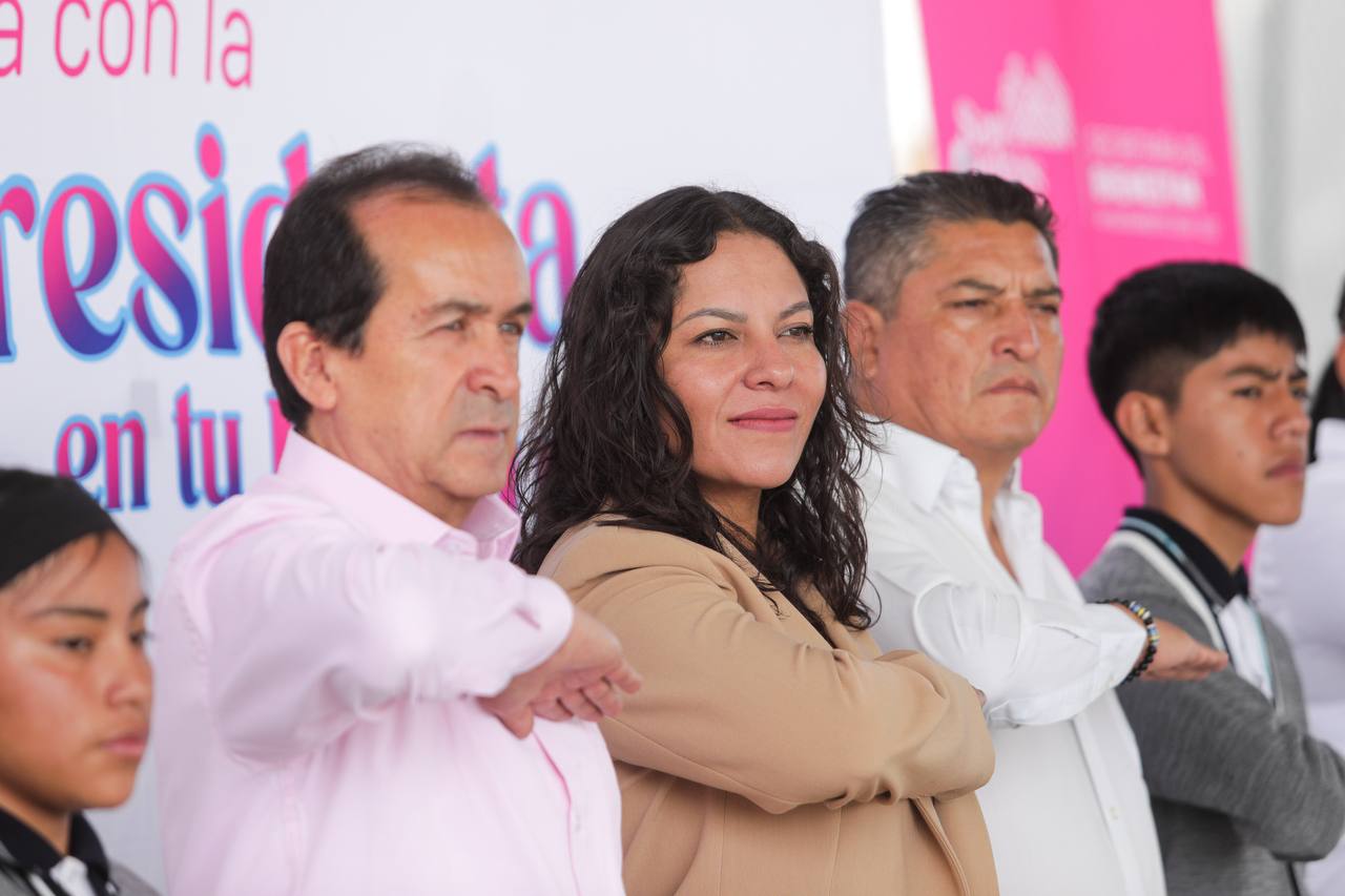 Presidenta Lupita Cuautle convive con estudiantes y promueve la excelencia académica