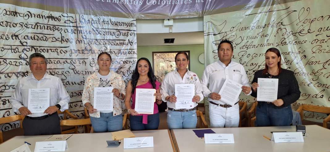 Foto: Cortesía Firma de convenio en Tlaxcala fortalece la gestión documental y la cultura archivística