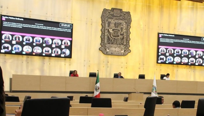 Foto: Cortesía Congreso de Puebla avala que alcaldes puedan contratar líneas de crédito