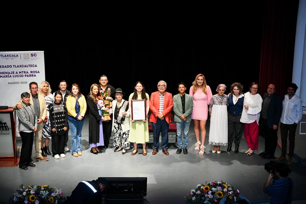 Foto: Cortesía Rinden homenaje a Rosa María Lucio Parra por su legado en el arte tlaxcalteca