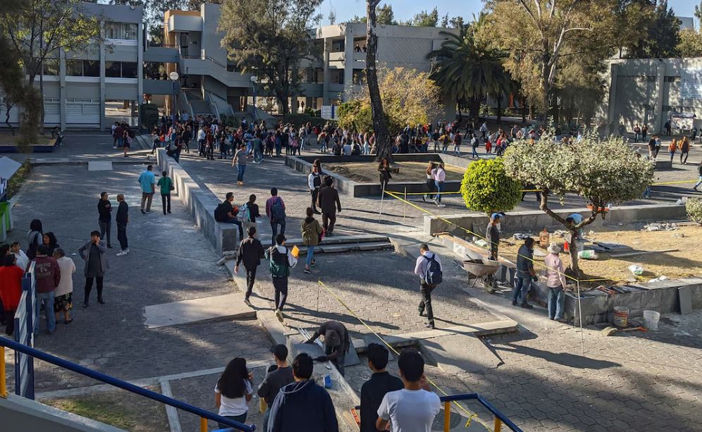 Paro indefinido en la FES Aragón por inseguridad