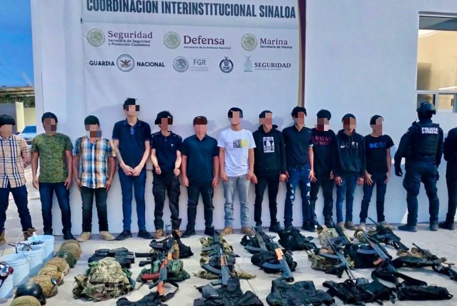 Foto: Cortesía Detención de 12 integrantes de La Chapiza en Culiacán