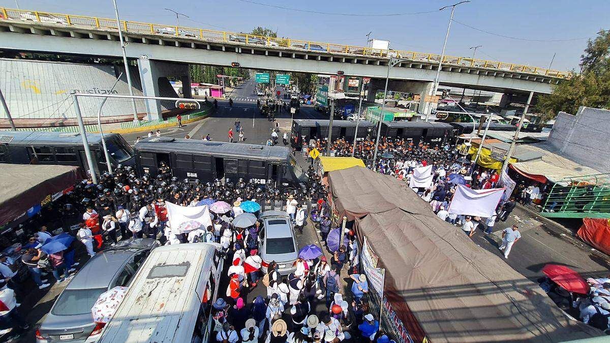Foto: Cortesía Bloqueos en el AICM por manifestación de la CNTE