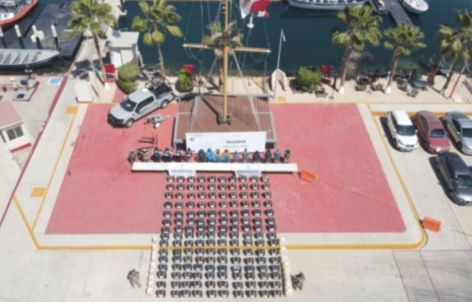 Foto: Cortesía Marina asegura 4.5 toneladas de cocaína y detiene a cuatro personas