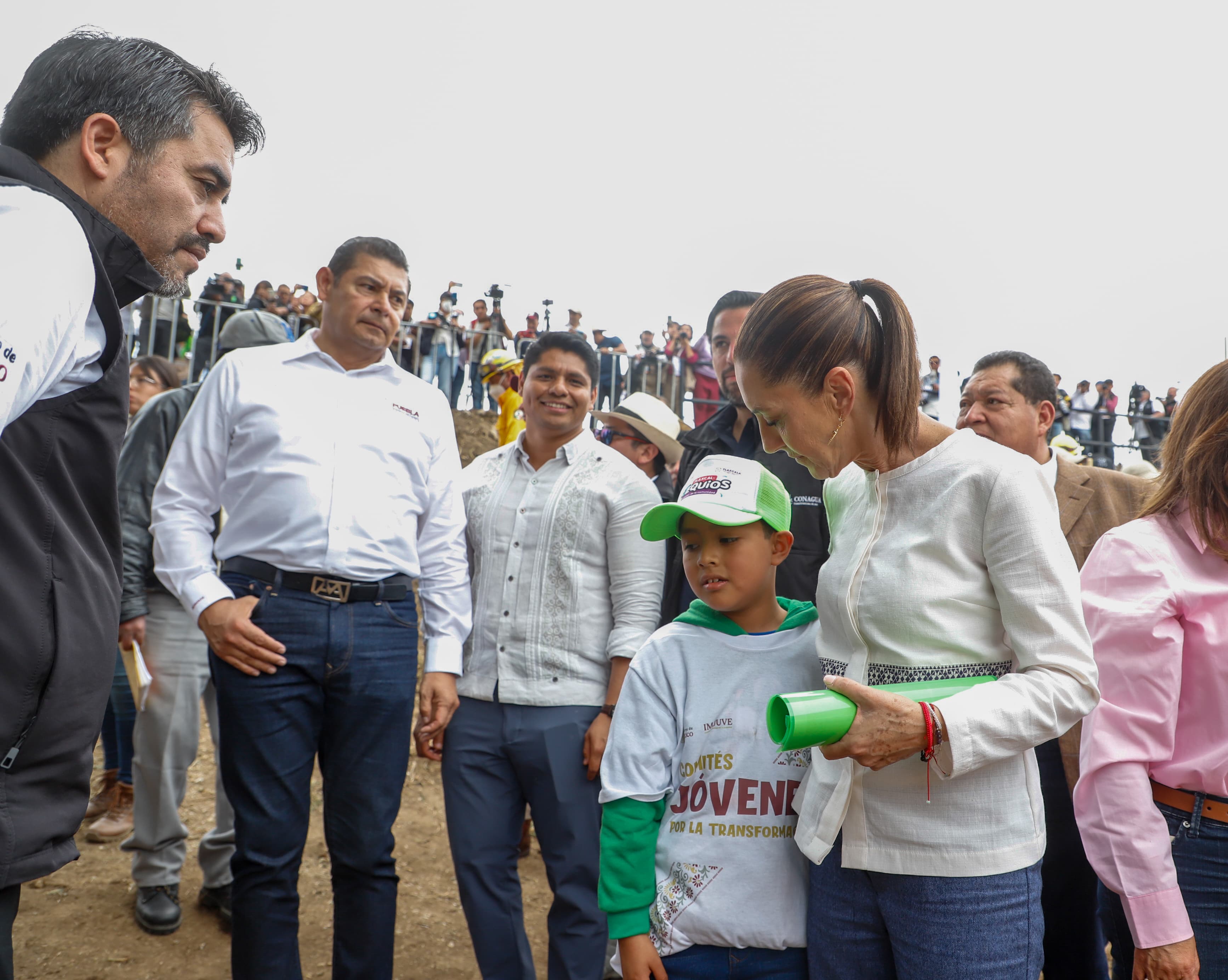 Comunicado oficial Omar Muñoz acompaña a Claudia Sheinbaum al arranque de limpieza del río Atoyac