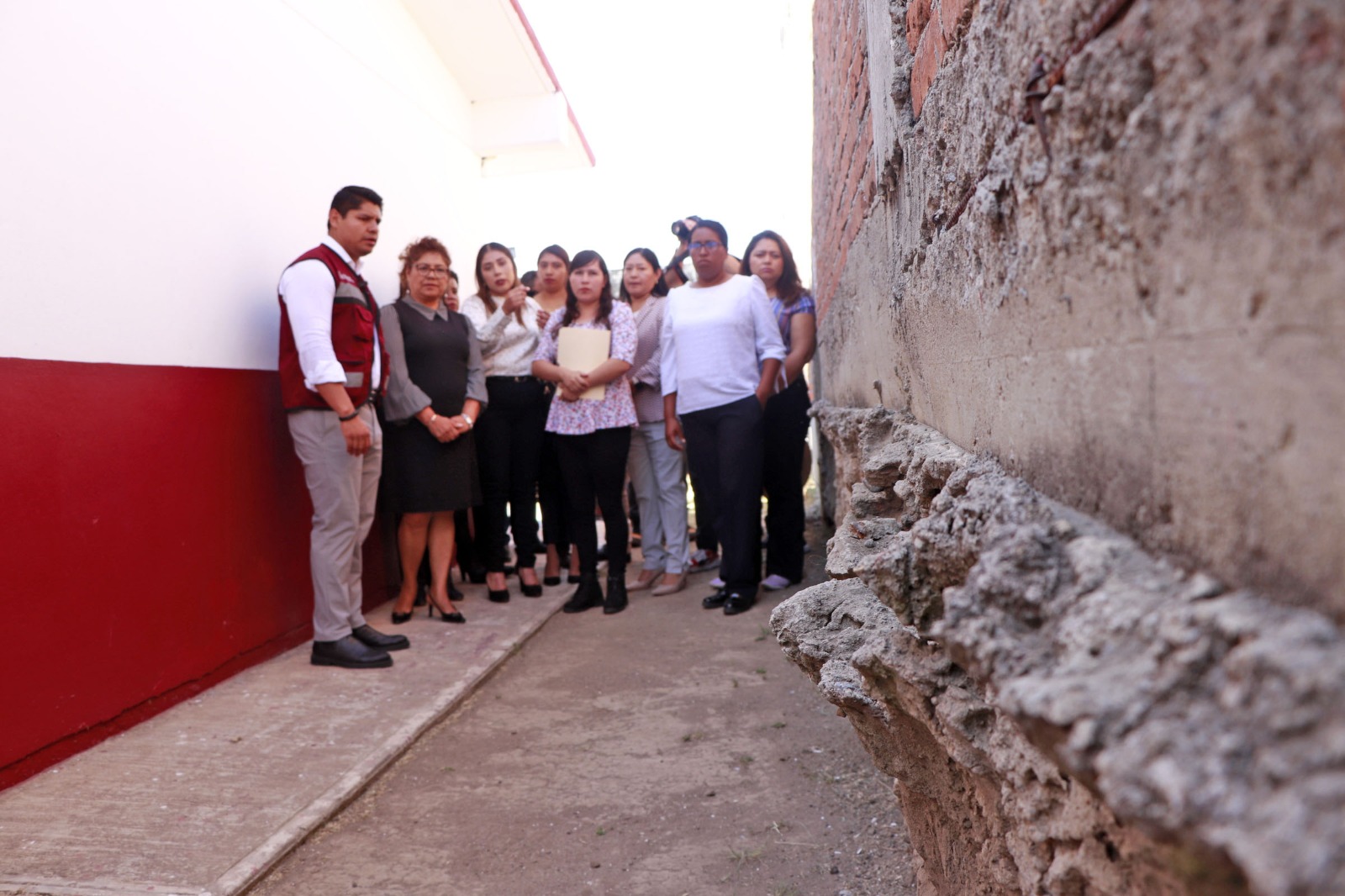 entregan mantenimiento a escuelas cuautlancingo 3
