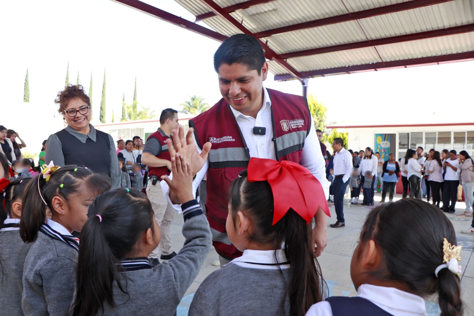 entregan mantenimiento a escuelas cuautlancingo 4
