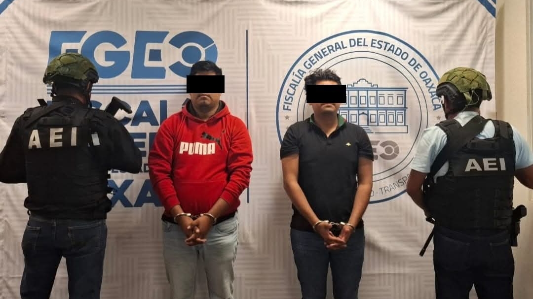 Detienen a dos funcionarios en Oaxaca por desaparición de tlaxcaltecas