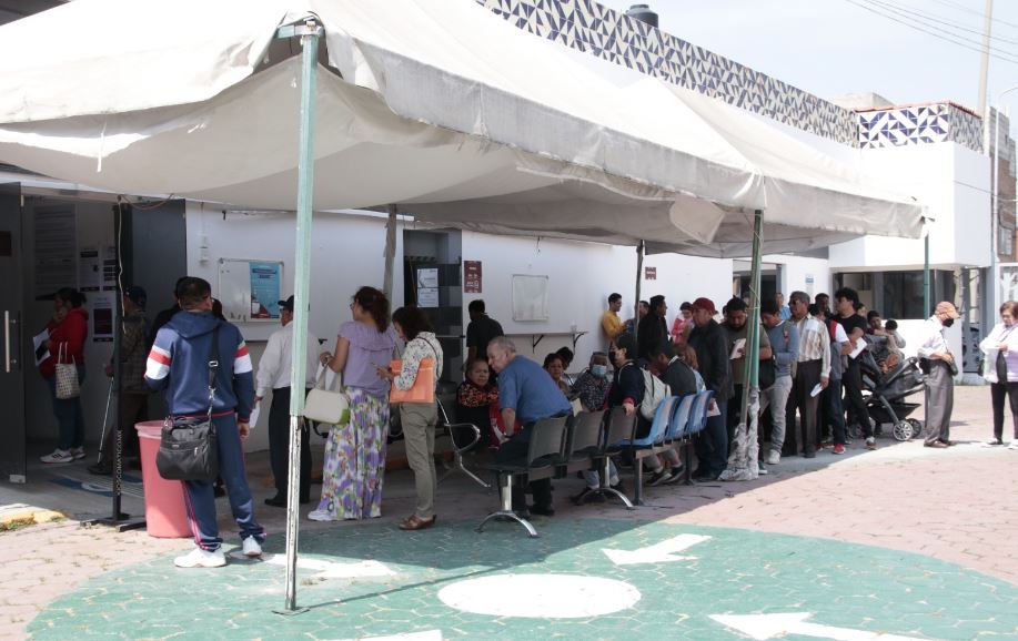 Foto: Cortesía ISSSTEP promete solución inmediata al desabasto de medicamentos