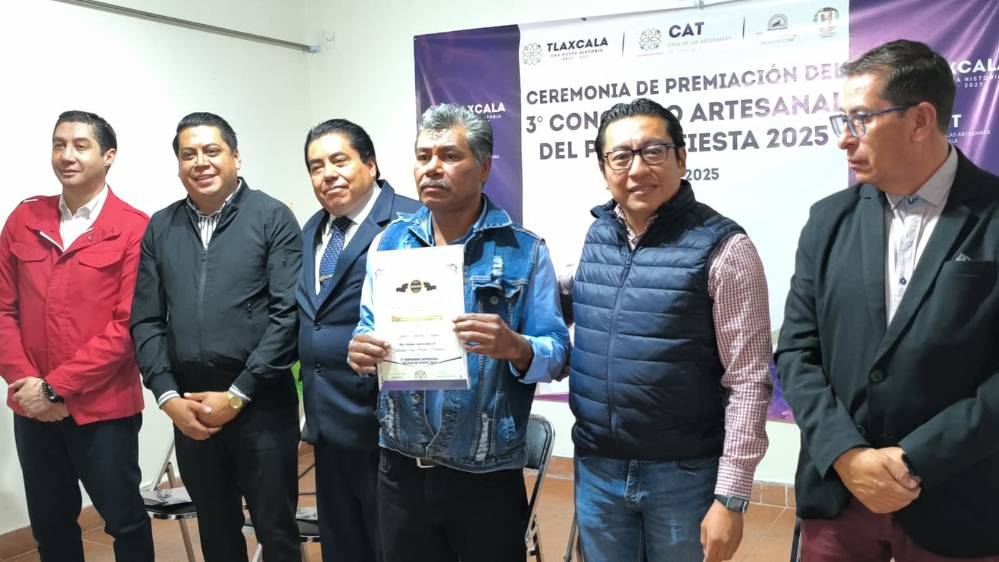 Foto: Cortesía Premian a los mejores tahoneros de Tlaxcala en el Concurso de Pan de Fiesta 2025