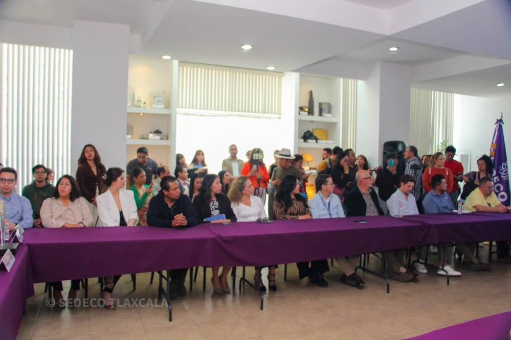 Reconocen a empresas e instituciones por su excelencia en Tlaxcala