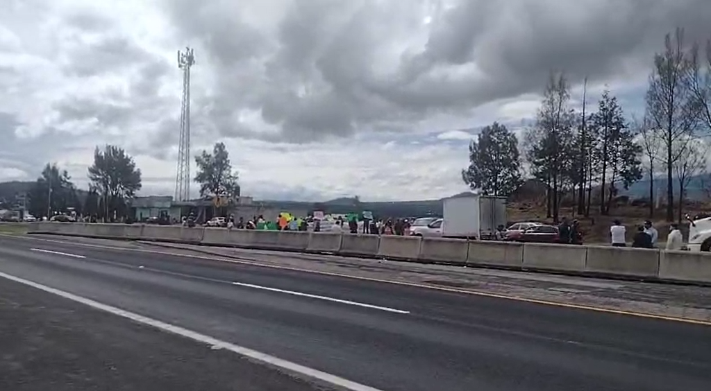 Foto: Cortesía Trágico accidente en el libramiento Apizaco-Huamantla: cuarta colisión en una semana