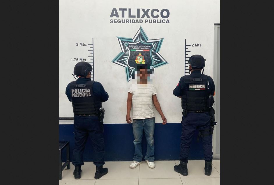 Foto: Cortesía Atrapan a hombre robando vigas de inmueble histórico en Metepec