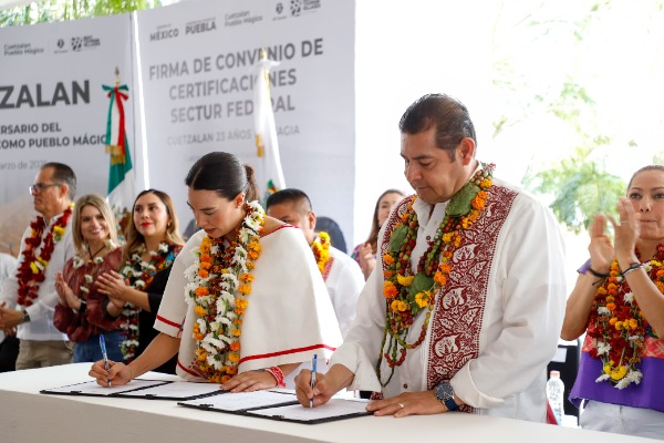 Foto: Cortesía Gobierno estatal y federación firman convenio para promocionar Cuetzalan