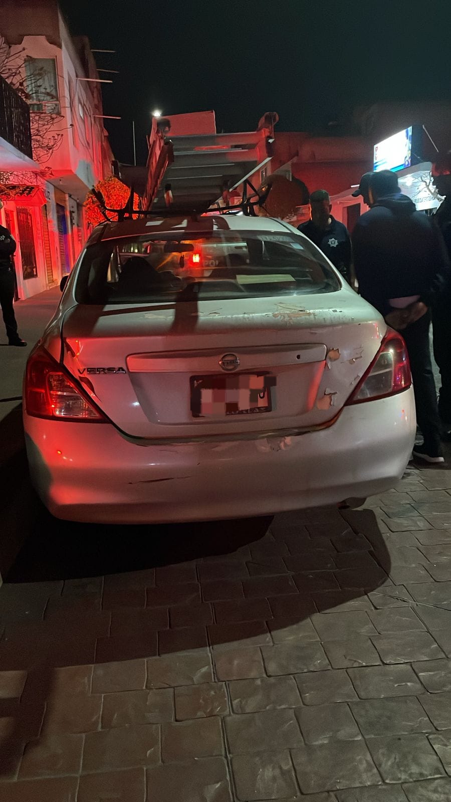 Foto: Cortesía Policía de Chiautempan frustra robo de vehículo con violencia; responsable huyó