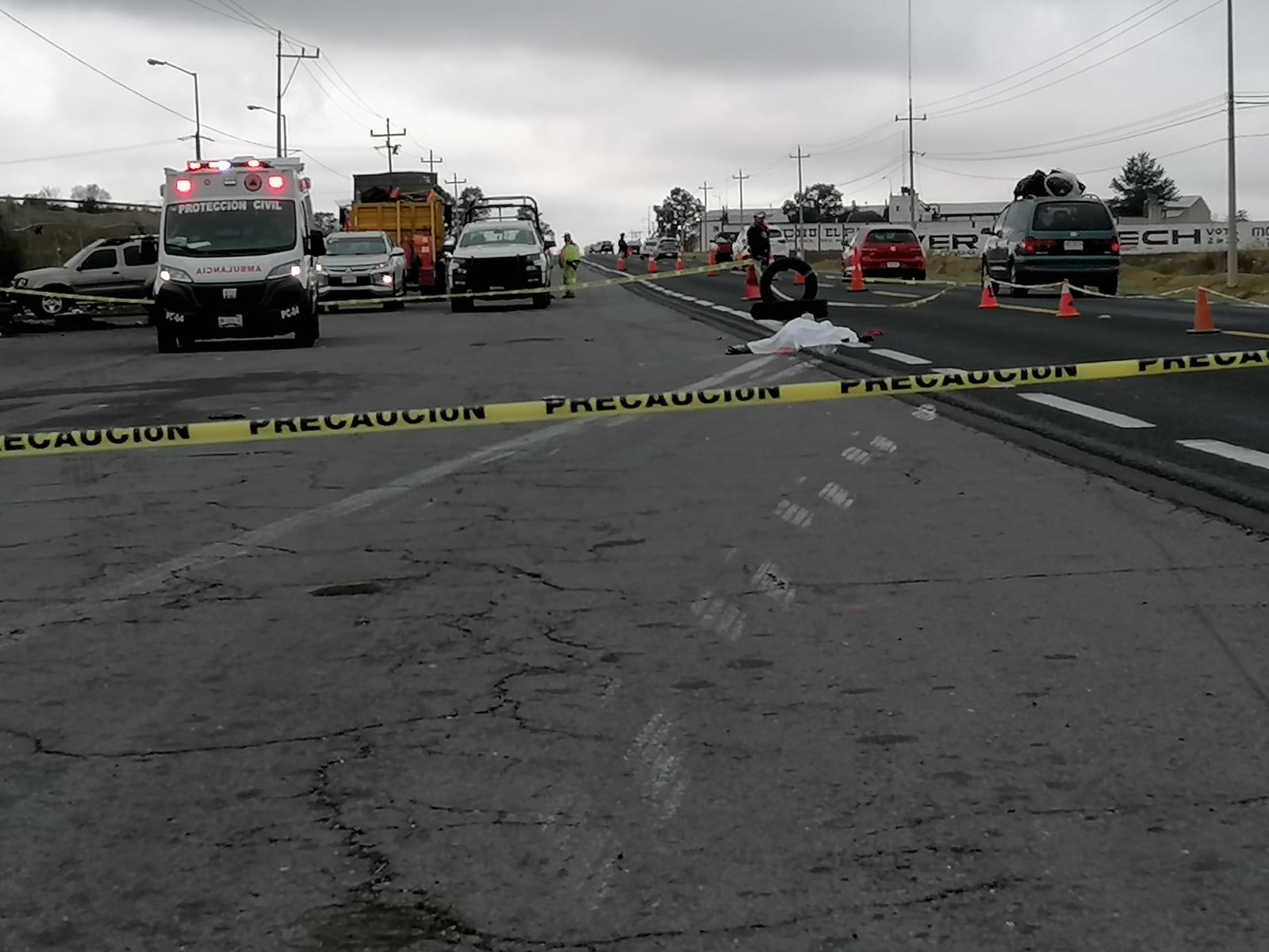 Lo arrollan y huyen: trágica muerte de un adulto mayor en la México–Veracruz