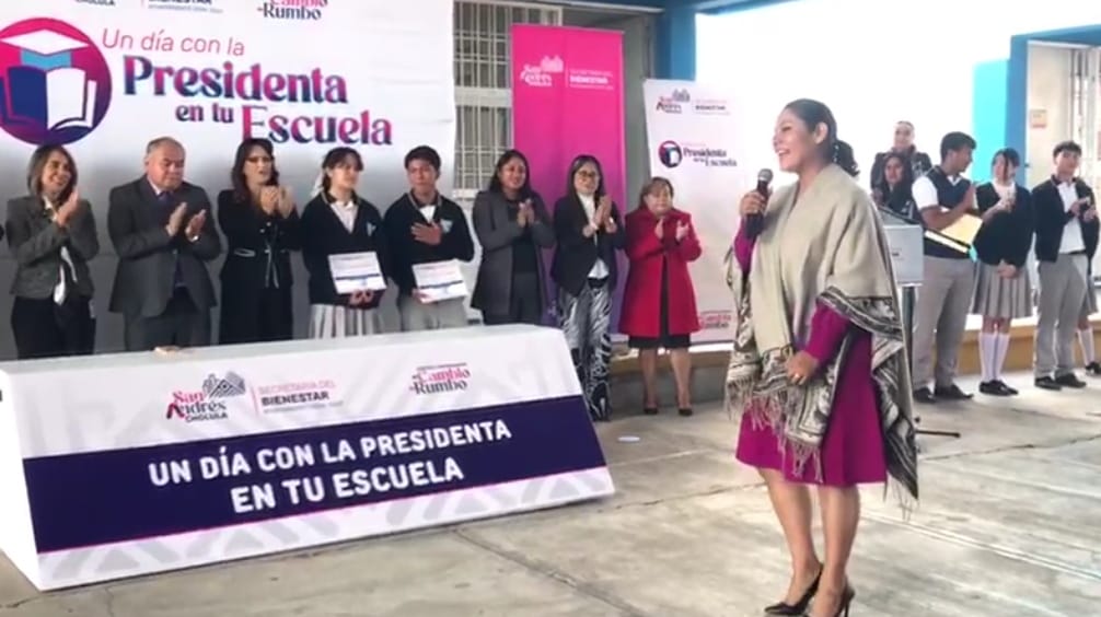 Refrenda Guadalupe Cuautle su compromiso con la educación en San Andrés Cholula
