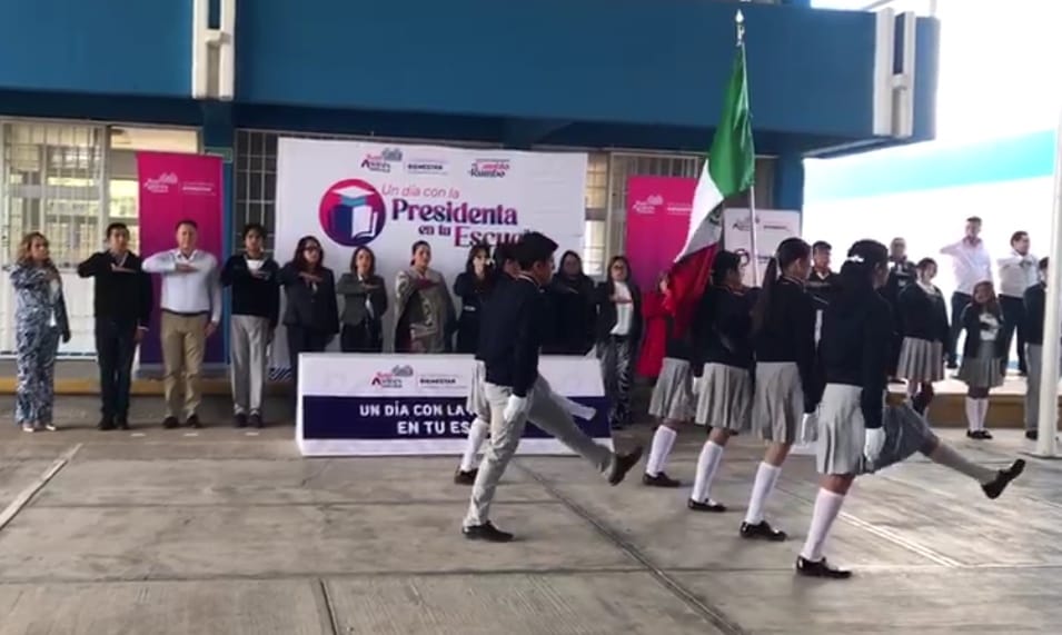 Por: Cortesía Lula Pineda Refrenda Guadalupe Cuautle su compromiso con la educación en San Andrés Cholula