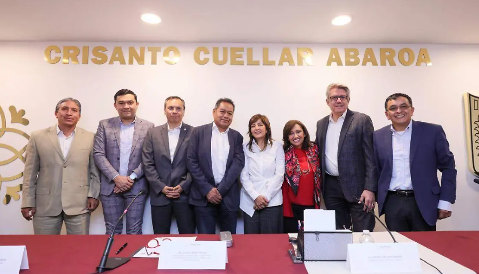 Tlaxcala y Puebla firman histórico convenio para ordenar transporte