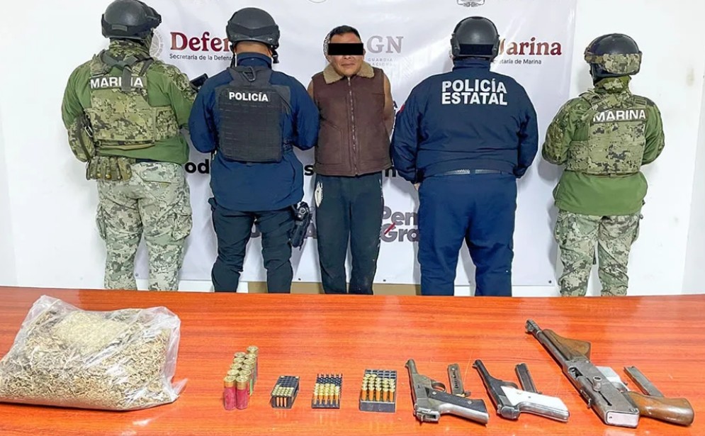 Foto: Cortesía Detención de "El Rorro" con armamento ilegal en Zacatlán