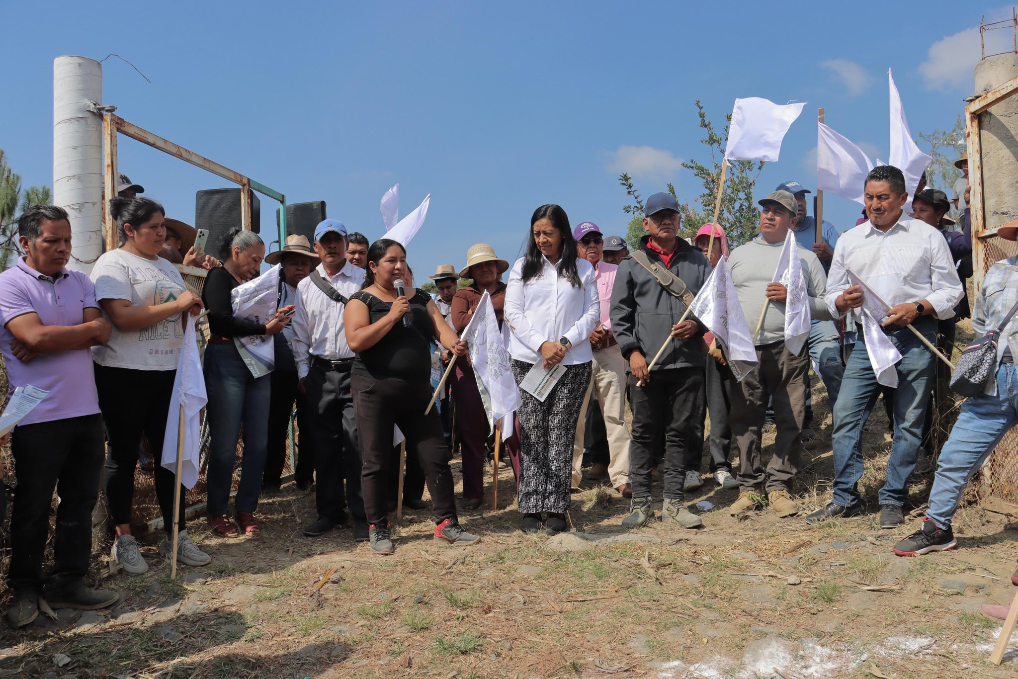 Foto: Cortesía Ariadna Ayala inicia obra vial clave en San Pedro Benito Juárez, Atlixco