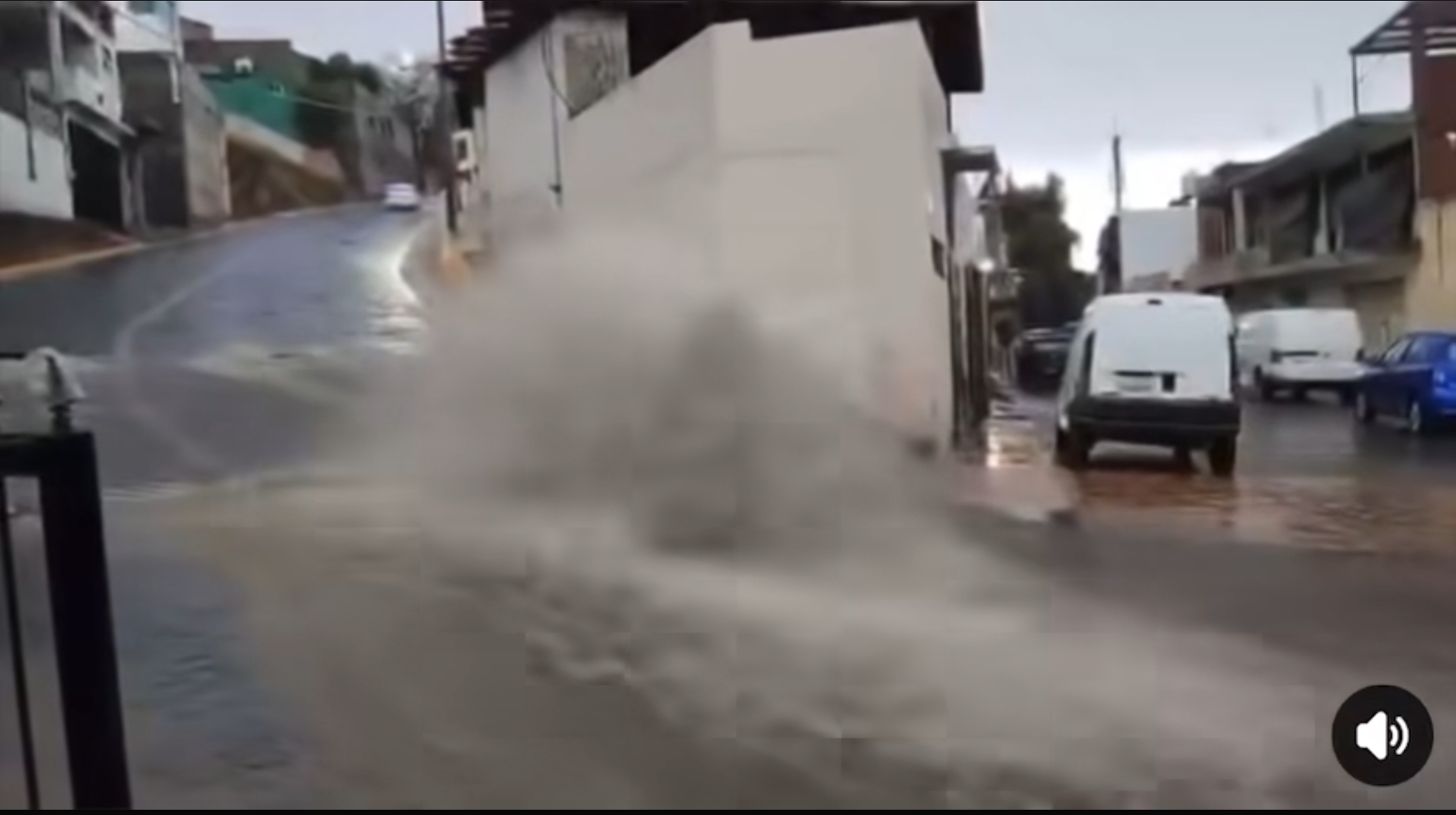 En vísperas de la Olimpiada Nacional, colapsa obra de alcalde capitalino