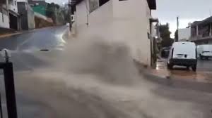 Falla grave en drenaje de obra nueva en Tlaxcala capital preocupa