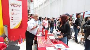 Conoce las 46 carreras de la UATx en su Feria Profesiográfica 2025