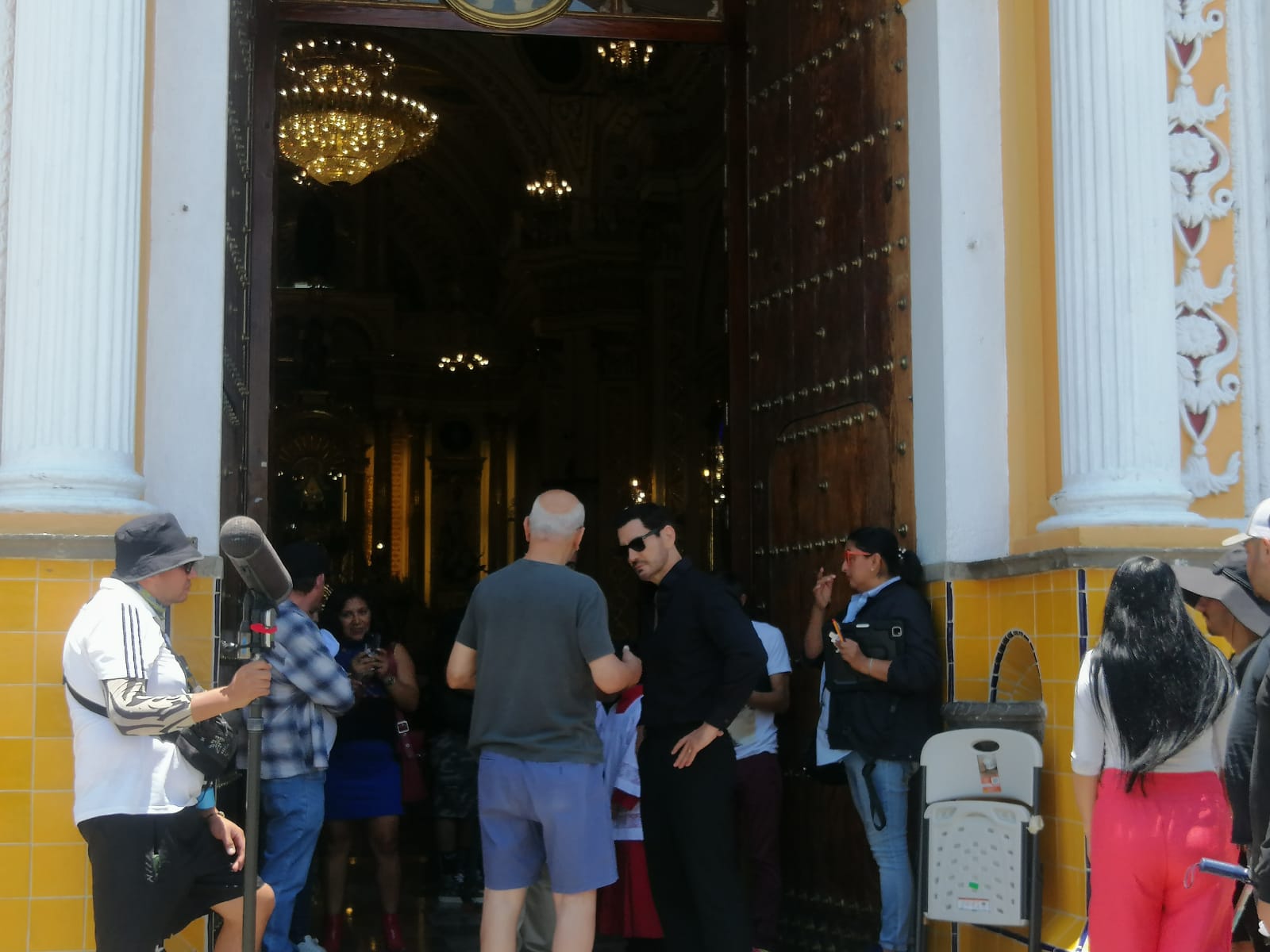 Por: Cortesía Lula Pineda San Pedro Cholula, escenario de “Los Hilos del Pasado”, la nueva telenovela del Güero Castro