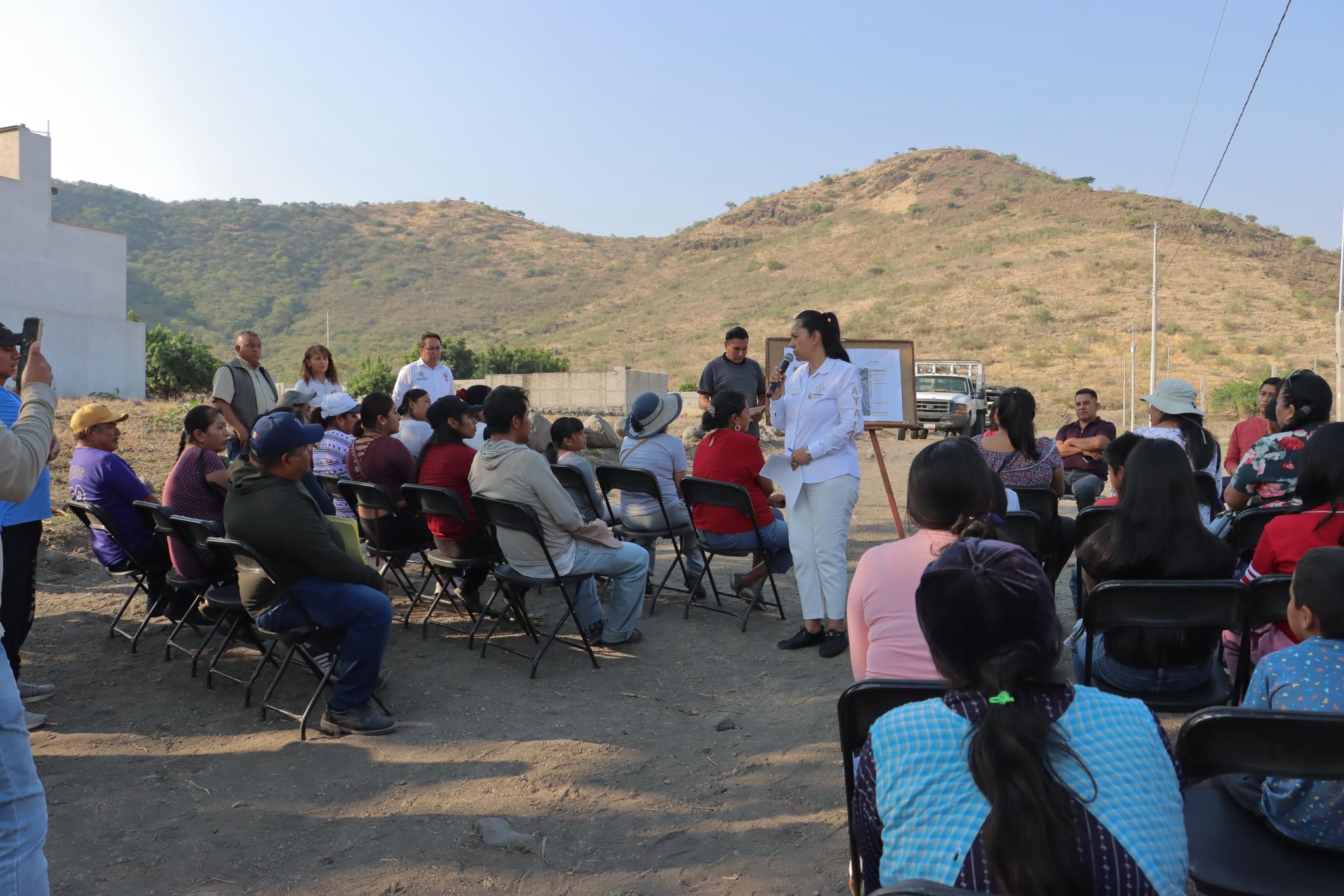 Atlixco amplía red eléctrica en Moyotzingo y beneficia a 200 vecinos